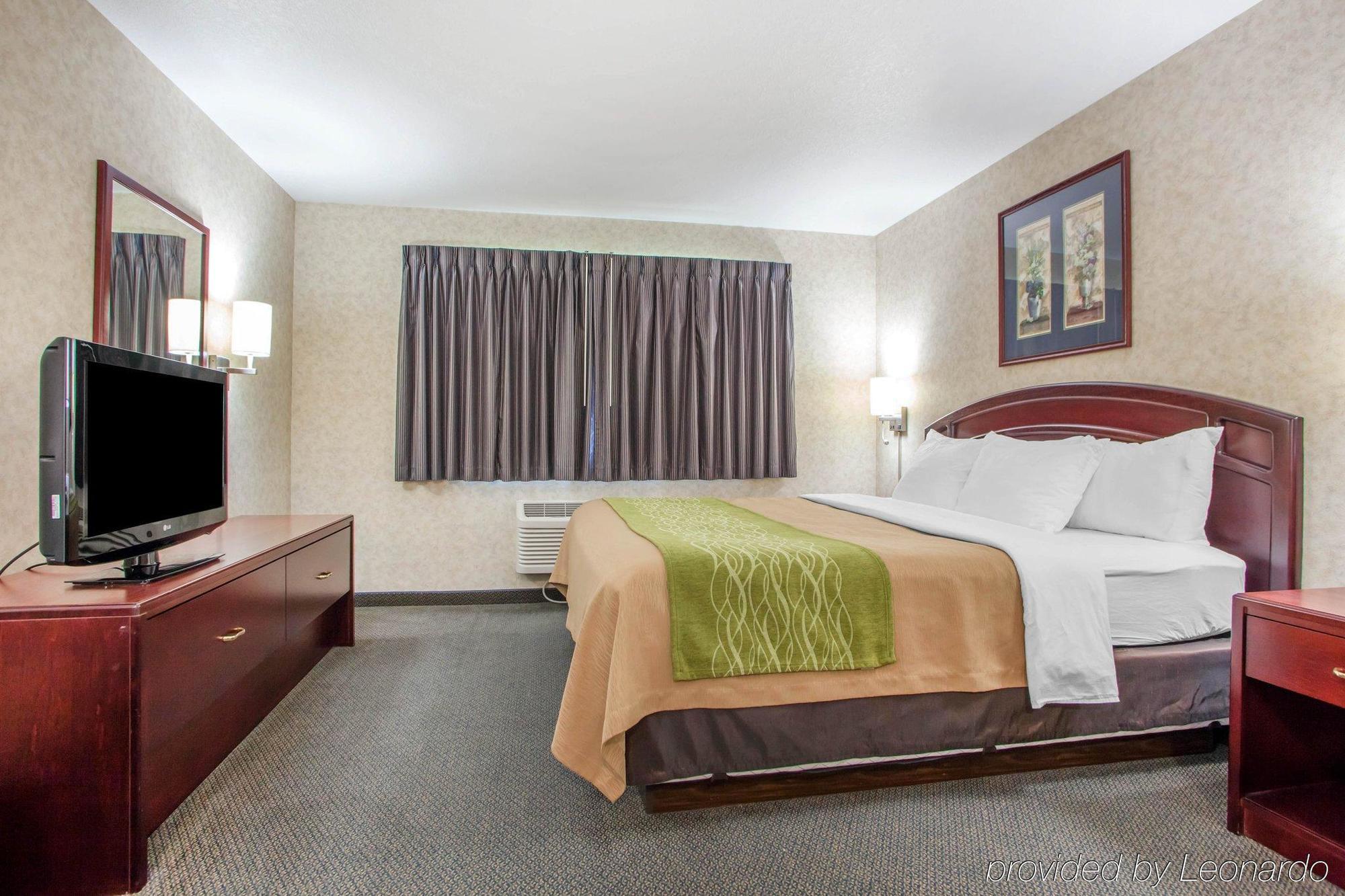 Comfort Inn Story City Екстериор снимка