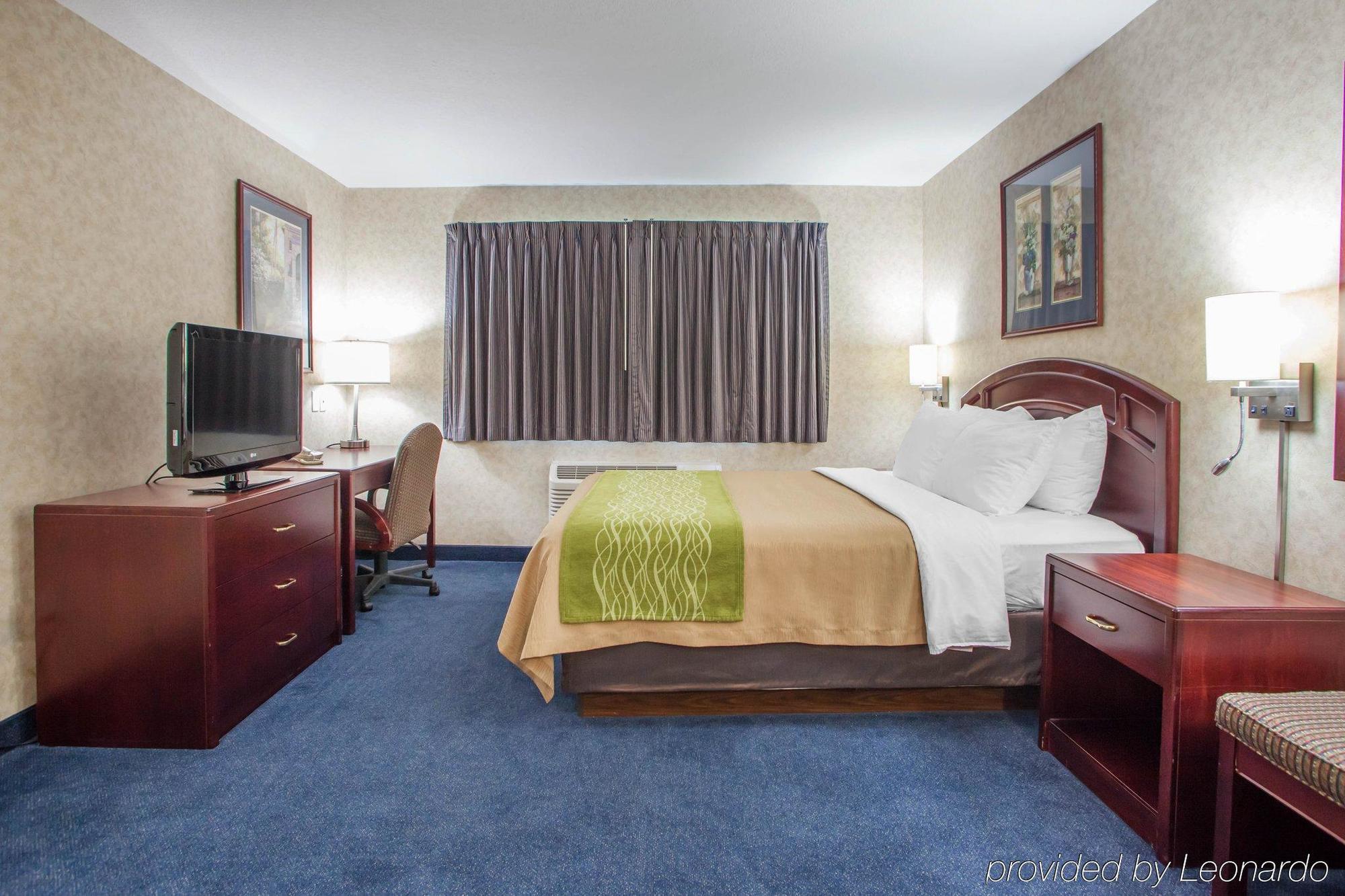 Comfort Inn Story City Екстериор снимка